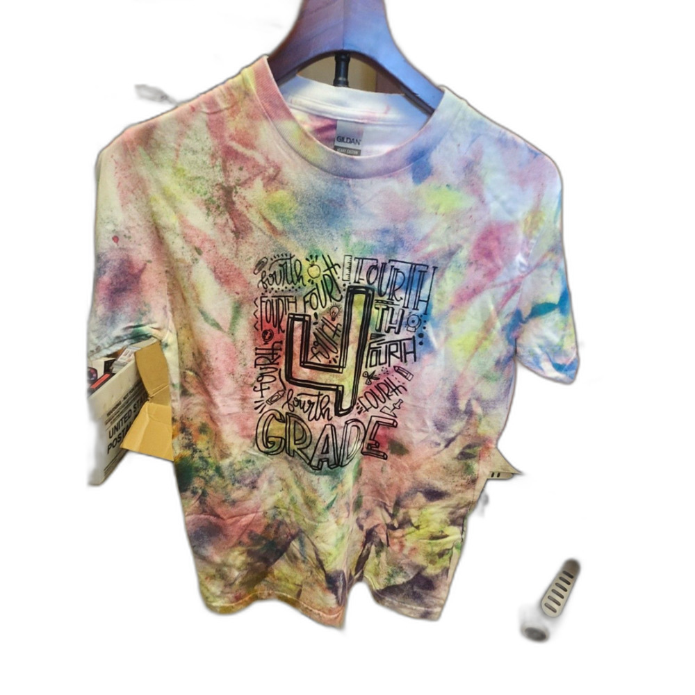 4th Grade Squad Back to School Graphic T-Shirt Kids Youth Small (NWOT)